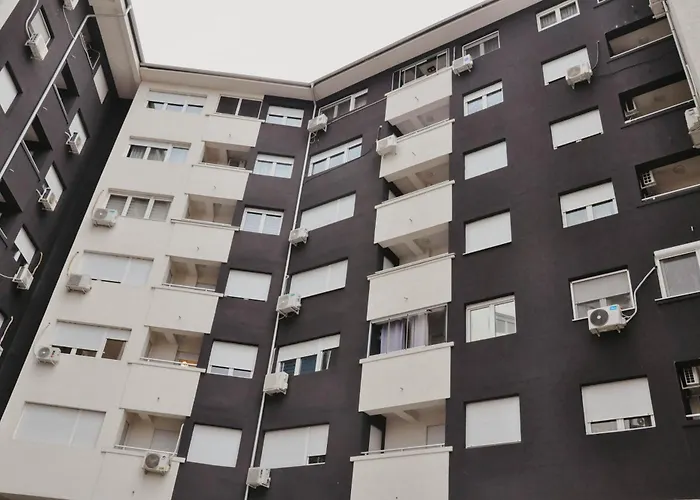 Plan Deluxe Hydro Suite Nis, Centar, Free Parking