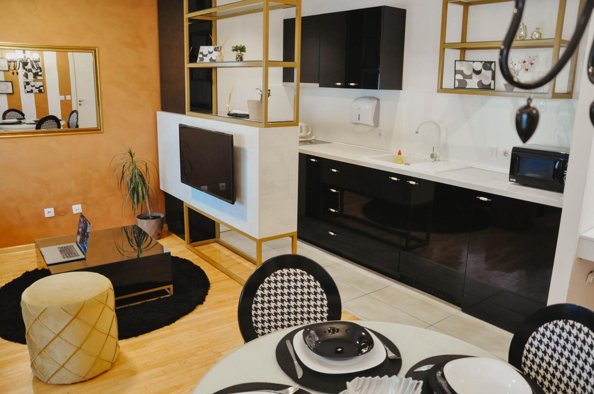 Plan Deluxe Hydro Nis, Centar, Free Parking Ni